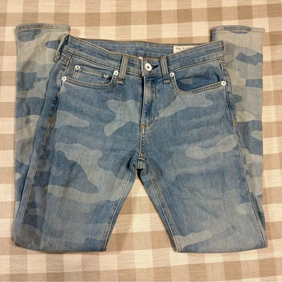 Rag & Bone Women's Light Blue Camo Skinny Jeans - Picture 2 of 12